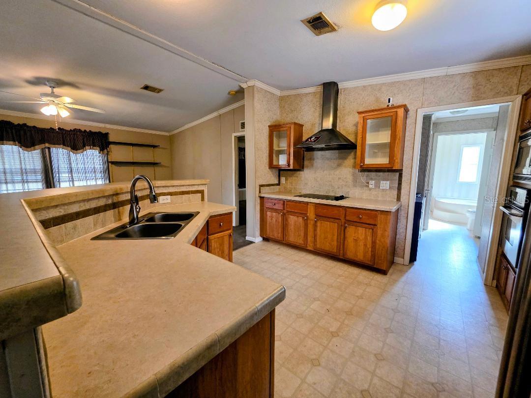 Image 6 of 12 For 14806 15th Street