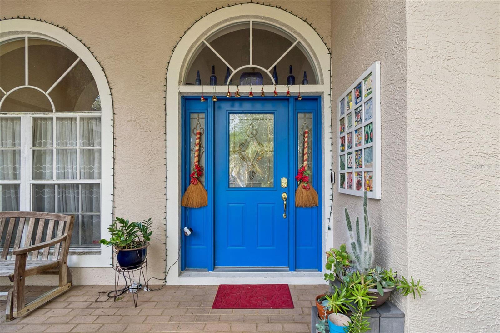 Image 3 of 64 For 928 Oakview Road