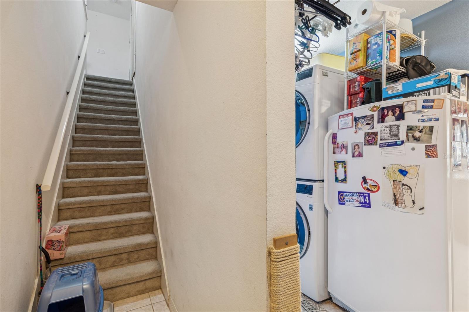 Image 41 of 64 For 928 Oakview Road