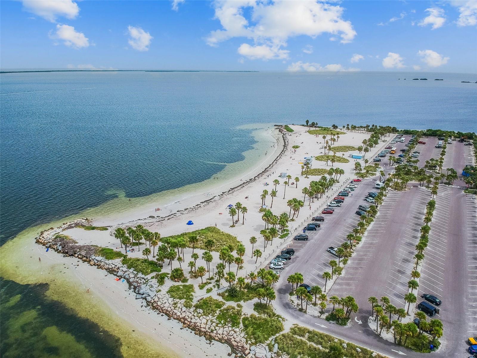 Image 61 of 64 For 928 Oakview Road