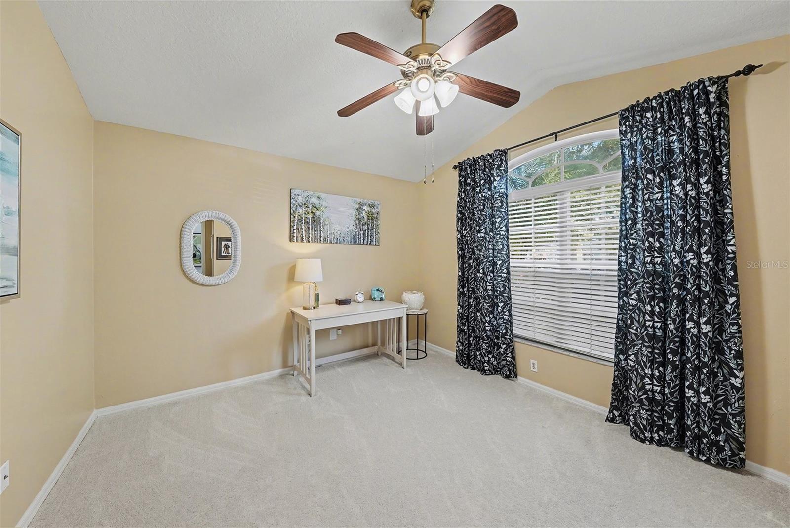 Image 25 of 37 For 5520 Terrain De Golf Drive