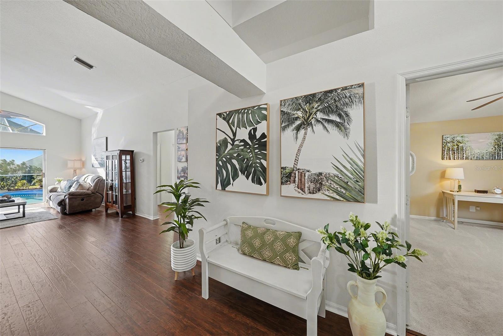 Image 5 of 37 For 5520 Terrain De Golf Drive