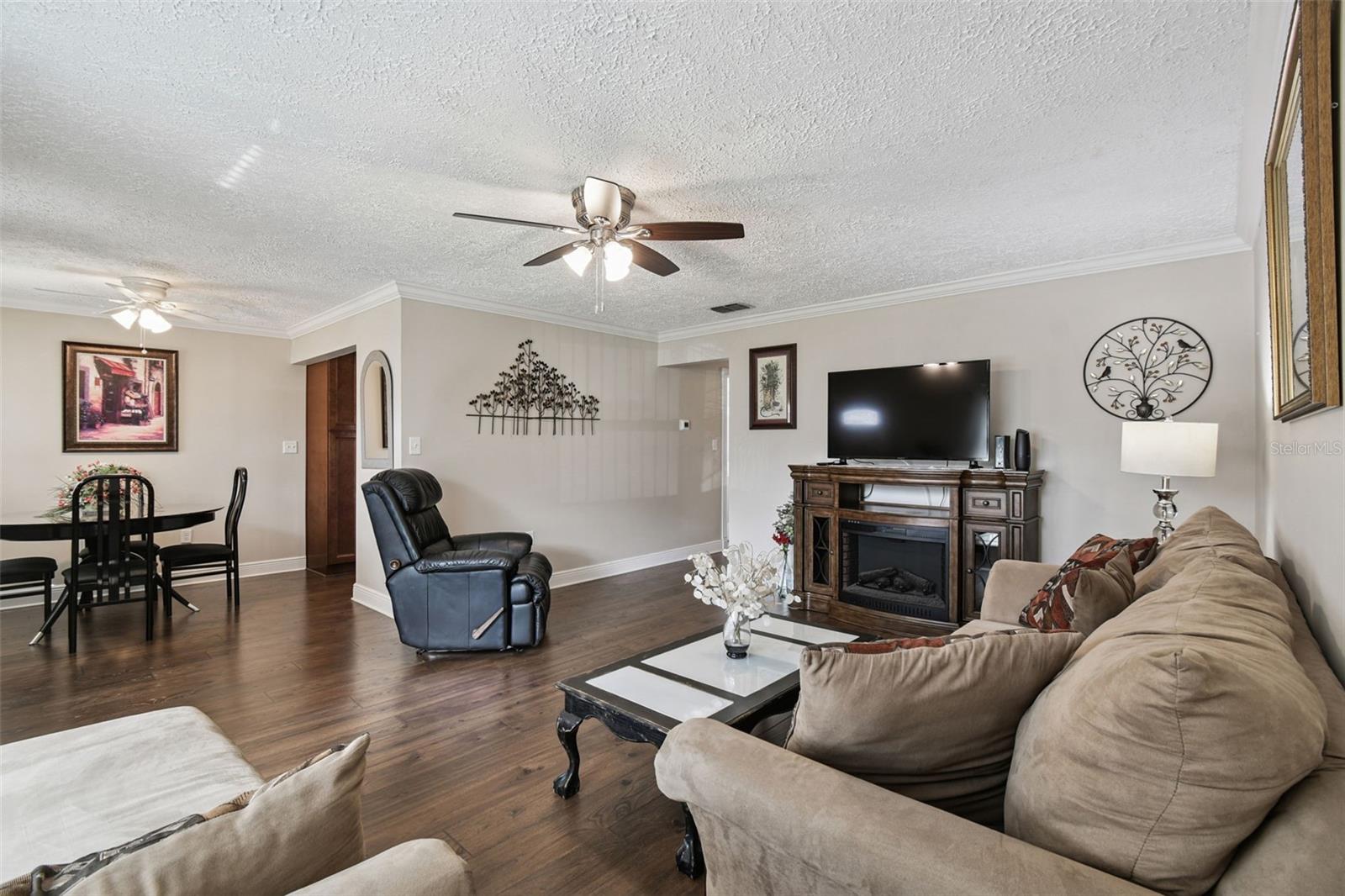 Image 10 of 33 For 11902 Boynton Lane 1