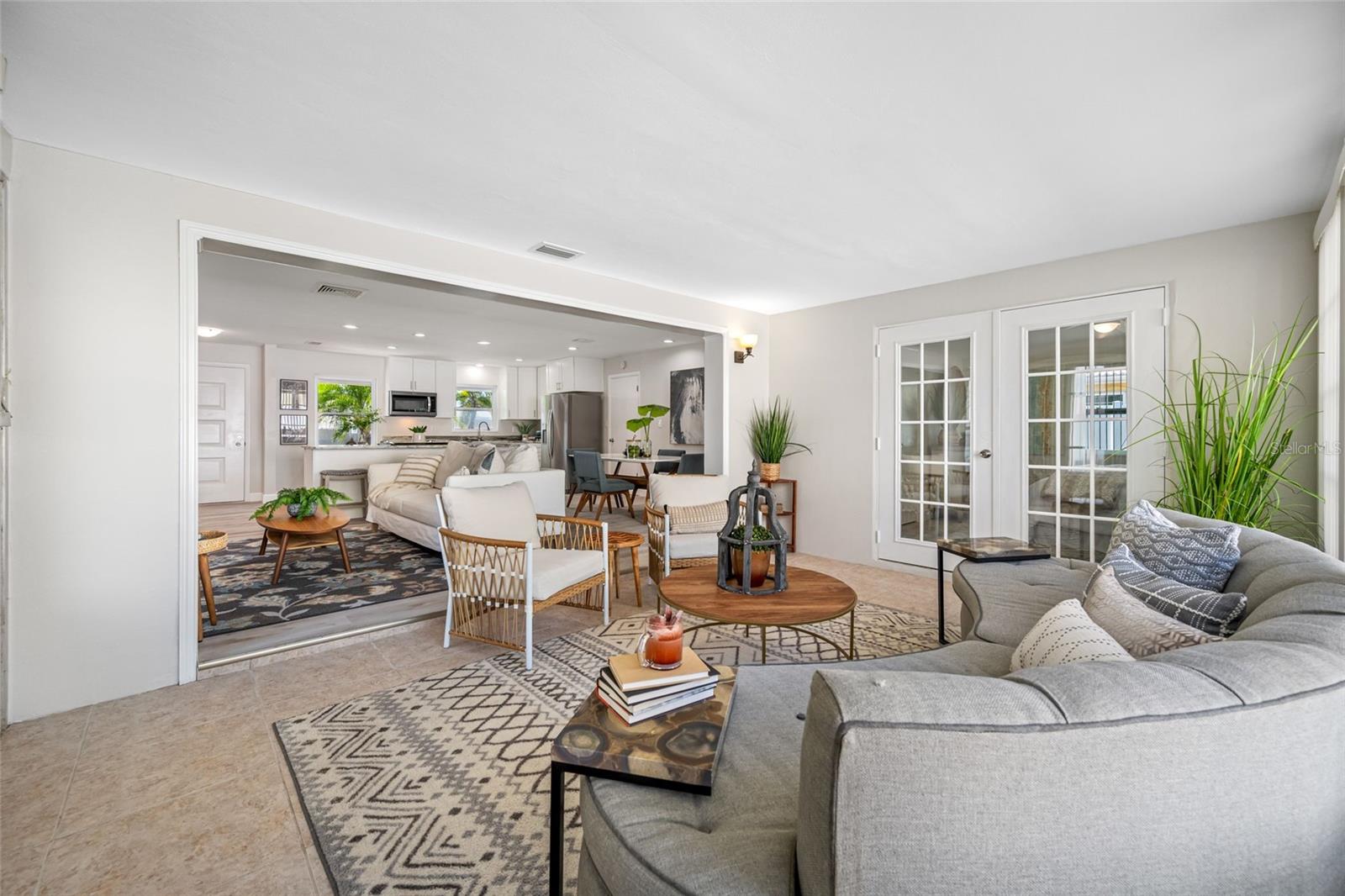 Image 24 of 31 For 11211 60th Ave