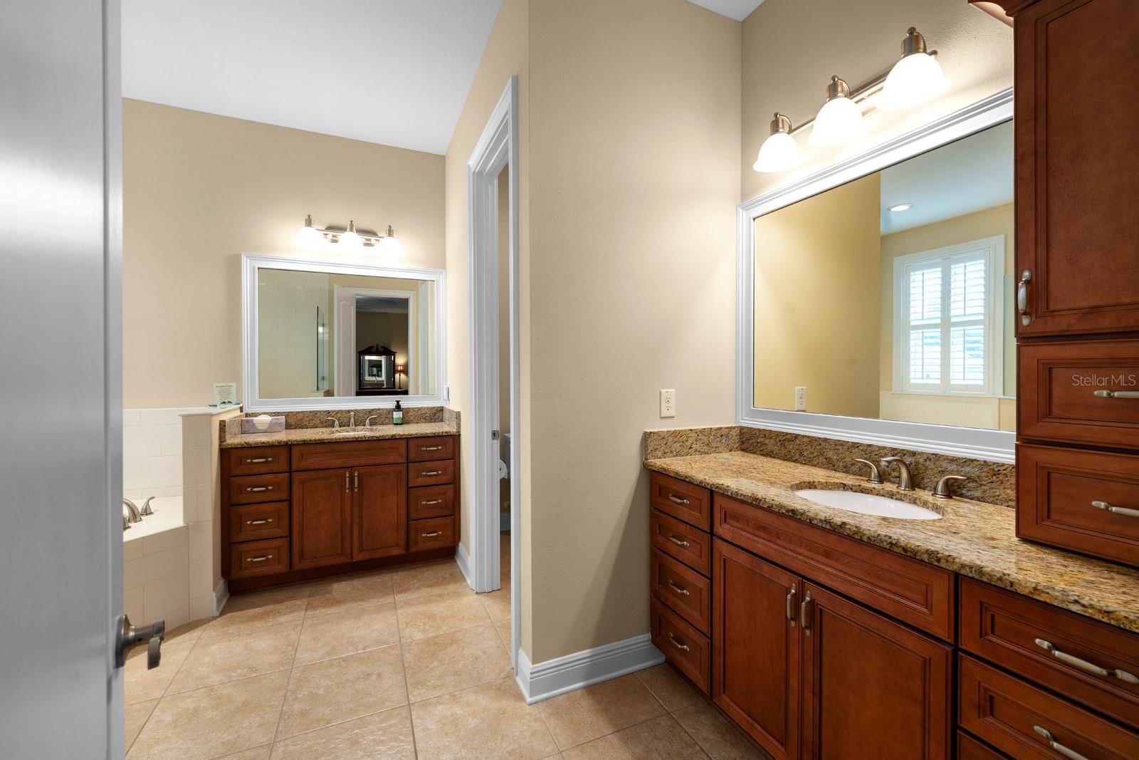 Image 20 of 43 For 3920 Tacon Street