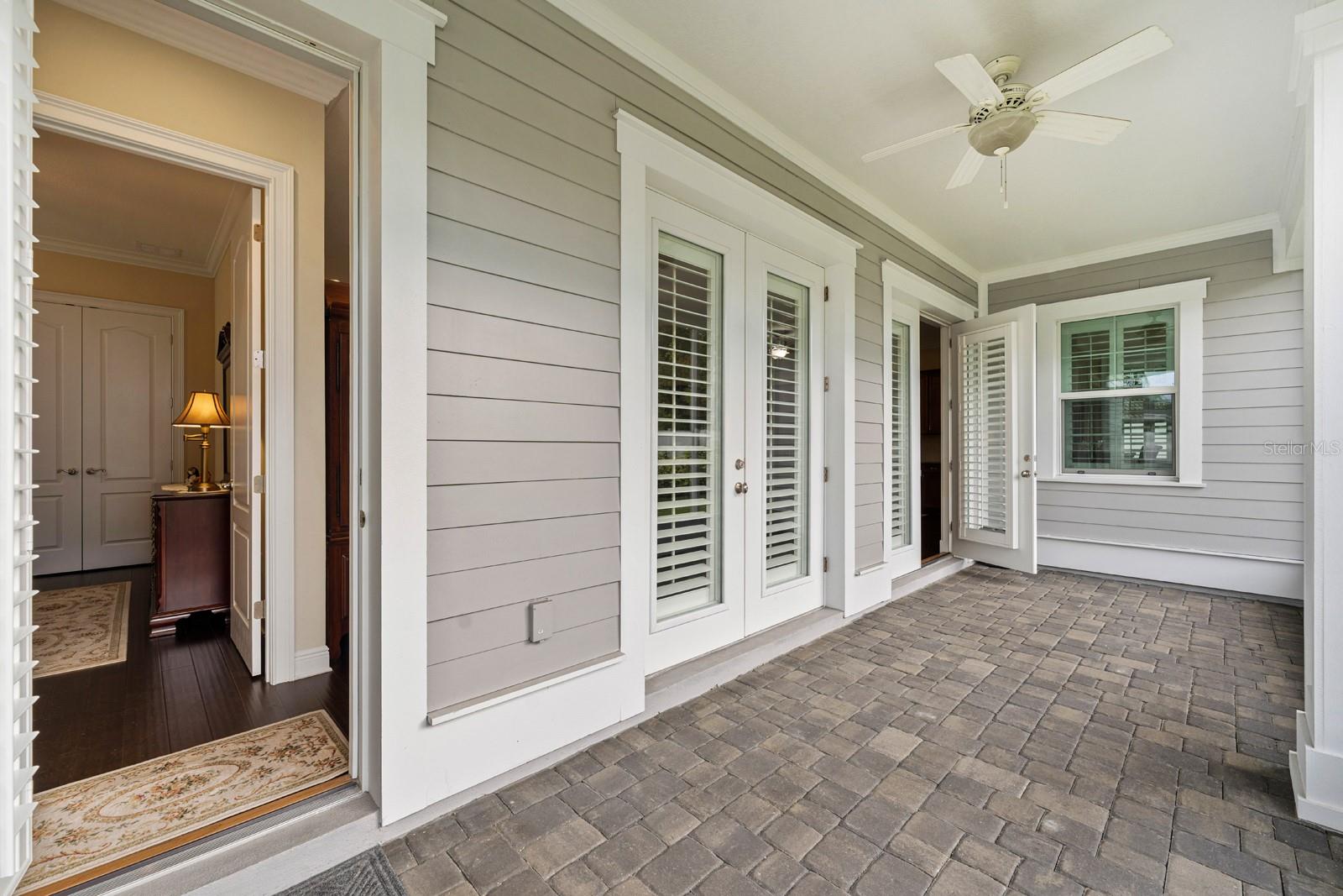 Image 33 of 43 For 3920 Tacon Street