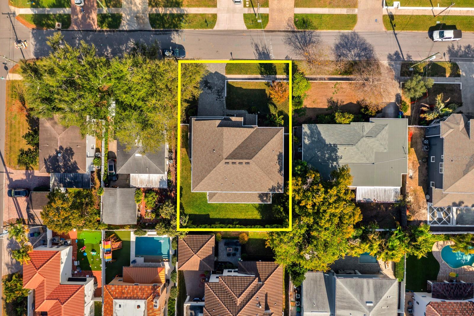 Image 36 of 43 For 3920 Tacon Street