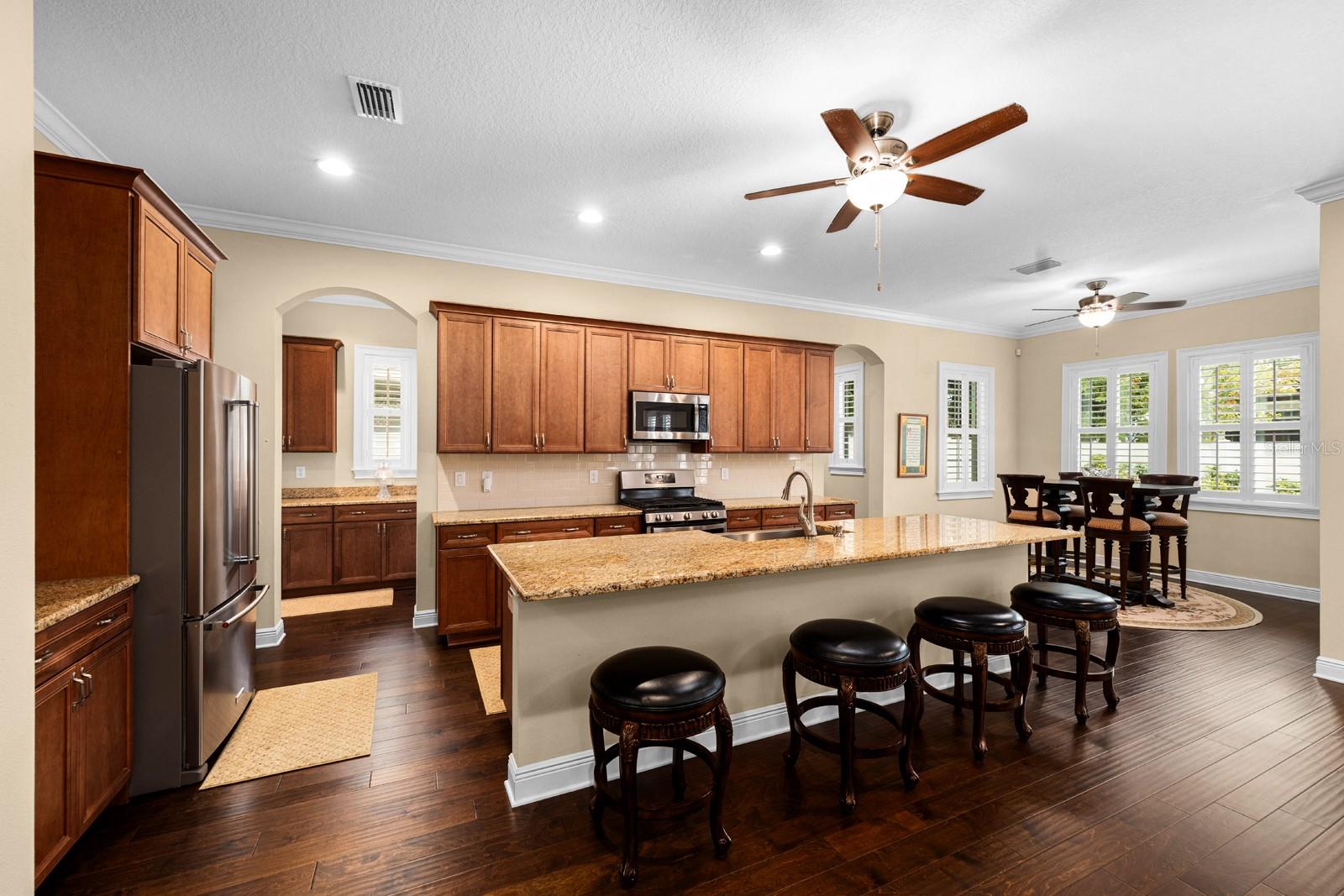 Image 7 of 43 For 3920 Tacon Street