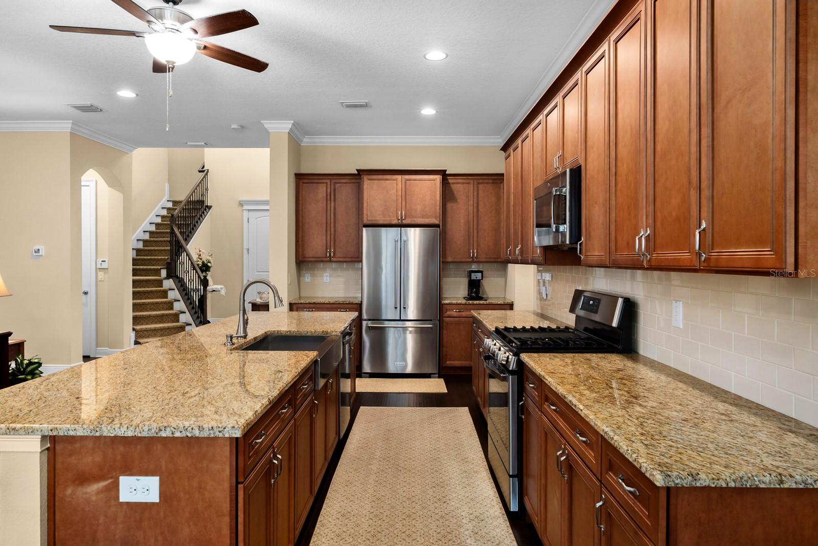 Image 9 of 43 For 3920 Tacon Street