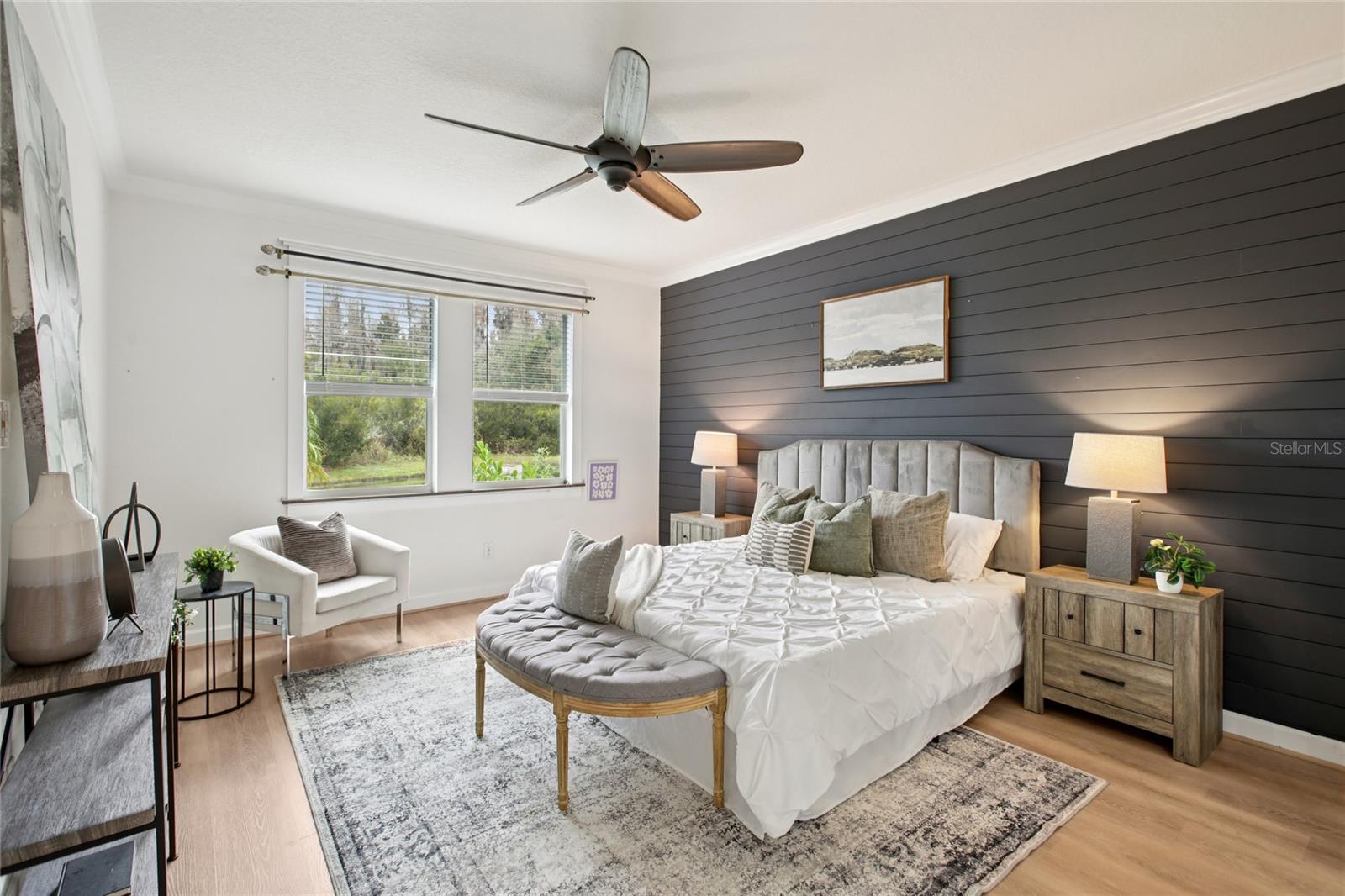 Image 16 of 67 For 1555 Ludington Avenue