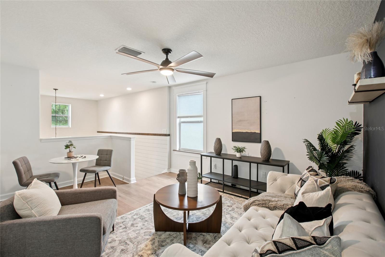 Image 26 of 67 For 1555 Ludington Avenue