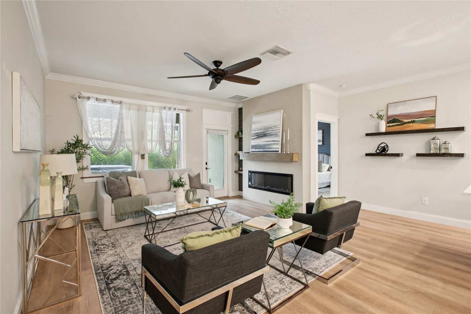 Image 5 of 67 For 1555 Ludington Avenue