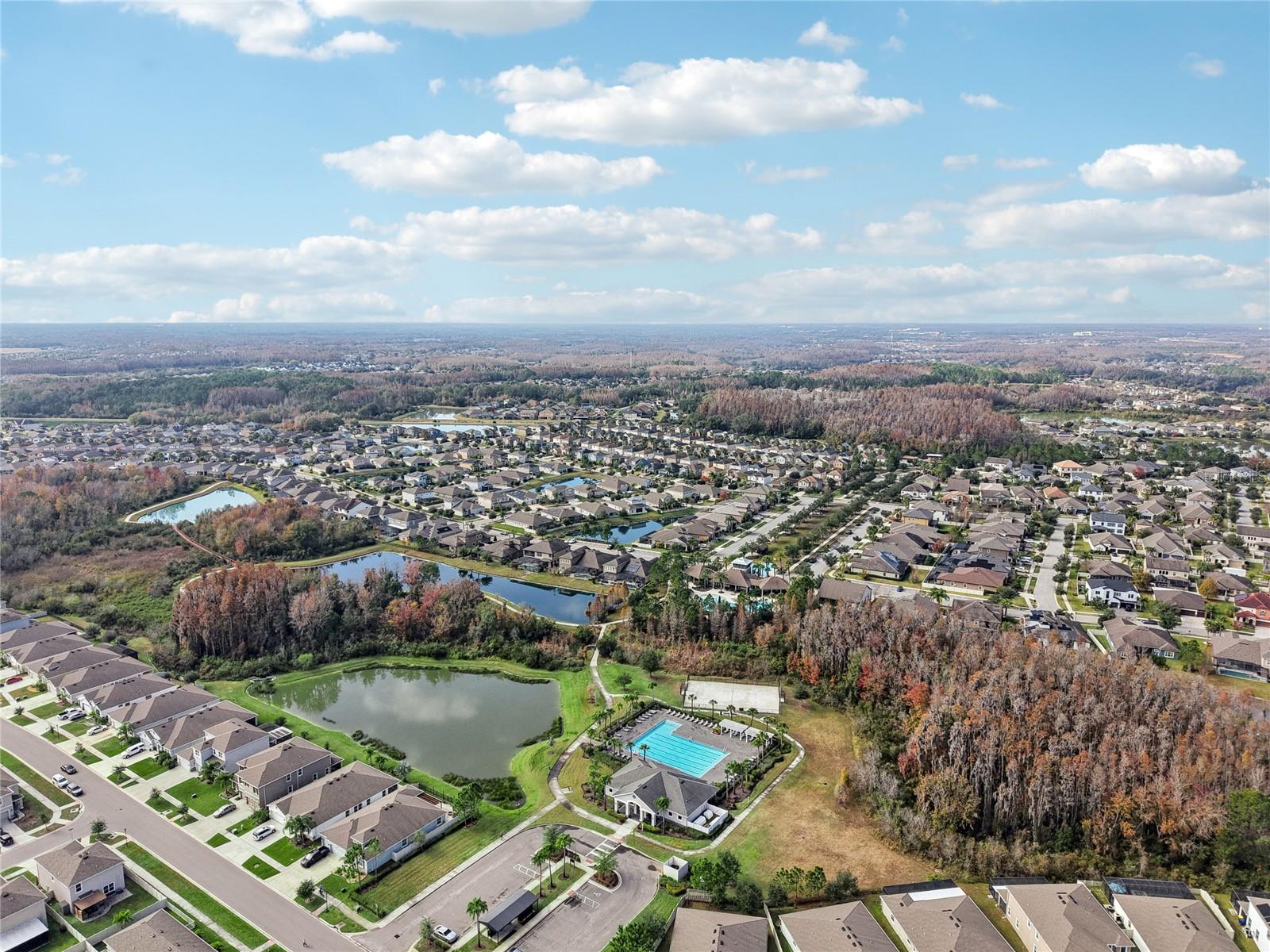 Image 52 of 67 For 1555 Ludington Avenue