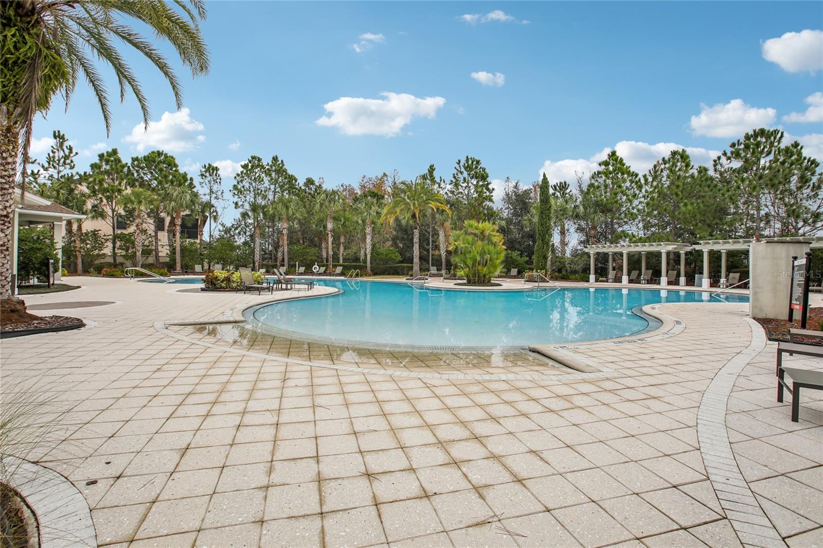 Image 57 of 67 For 1555 Ludington Avenue