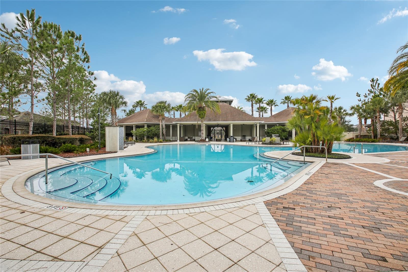 Image 58 of 67 For 1555 Ludington Avenue