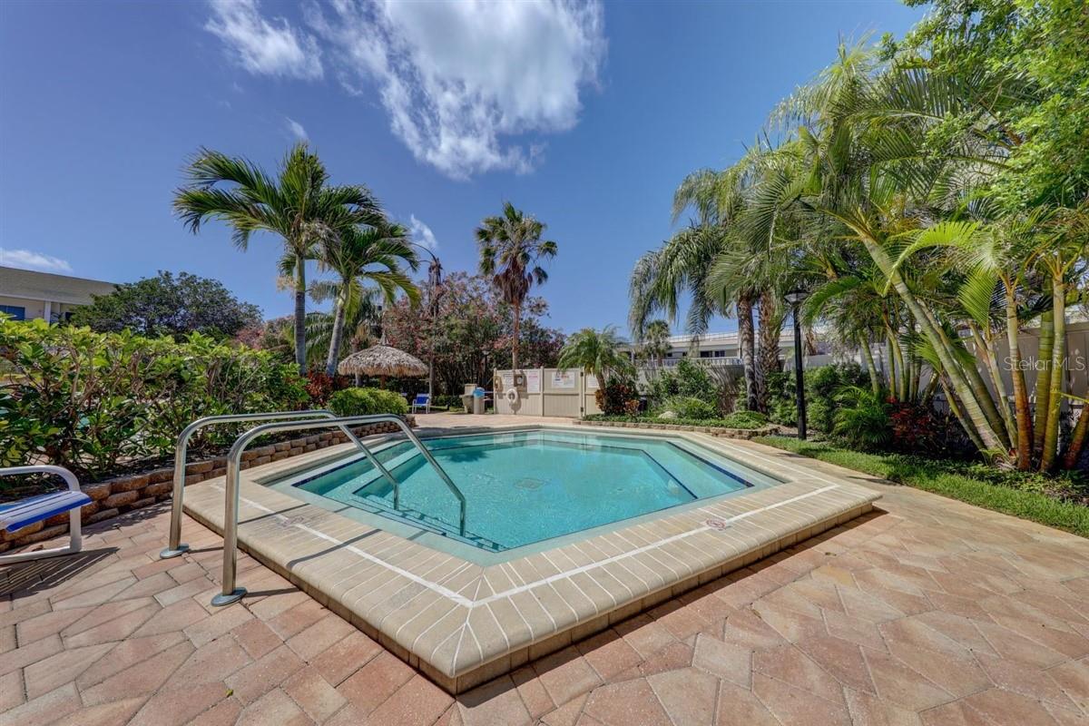 Image 23 of 32 For 400 Island Way 308