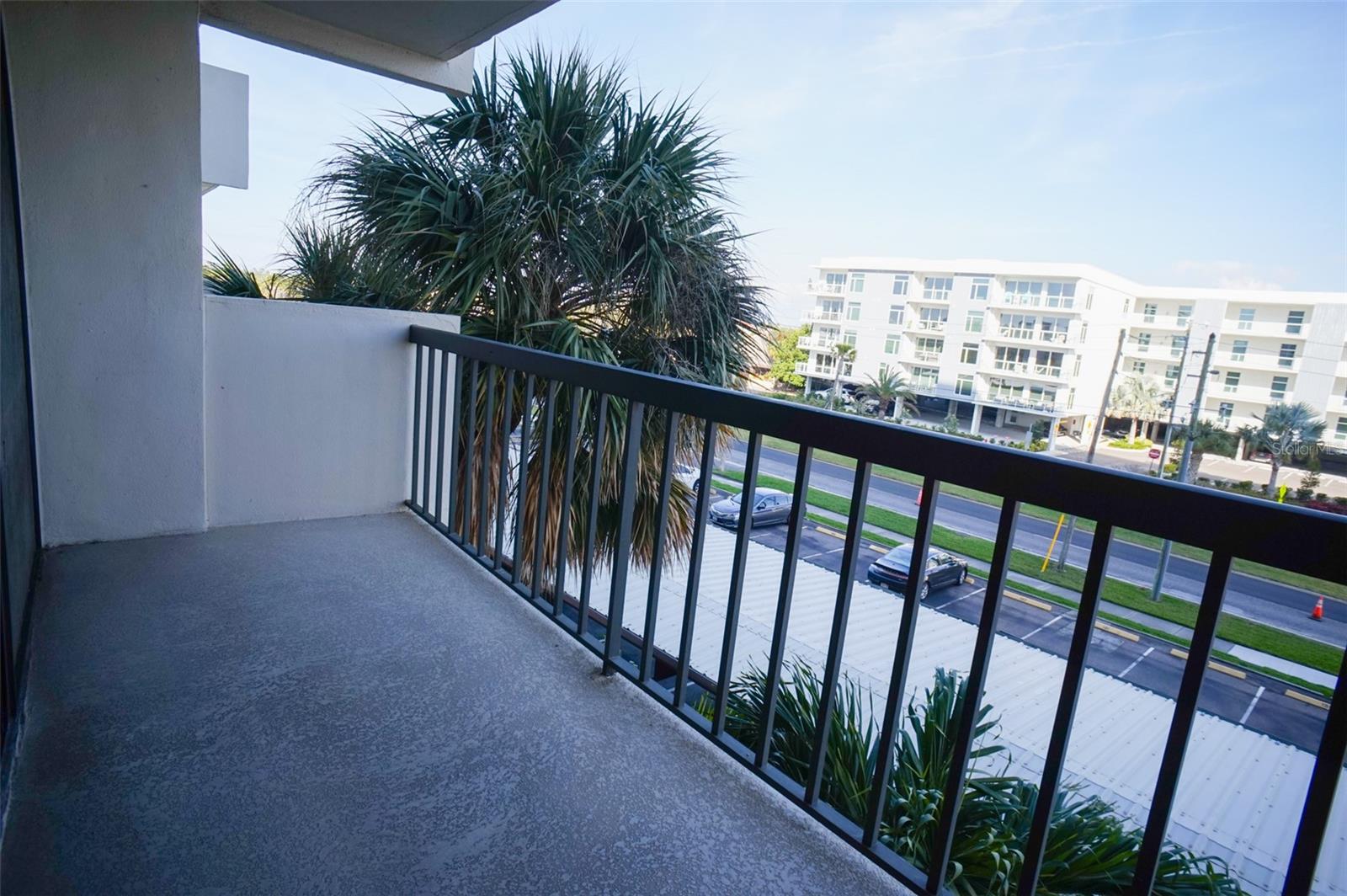 Image 32 of 32 For 400 Island Way 308