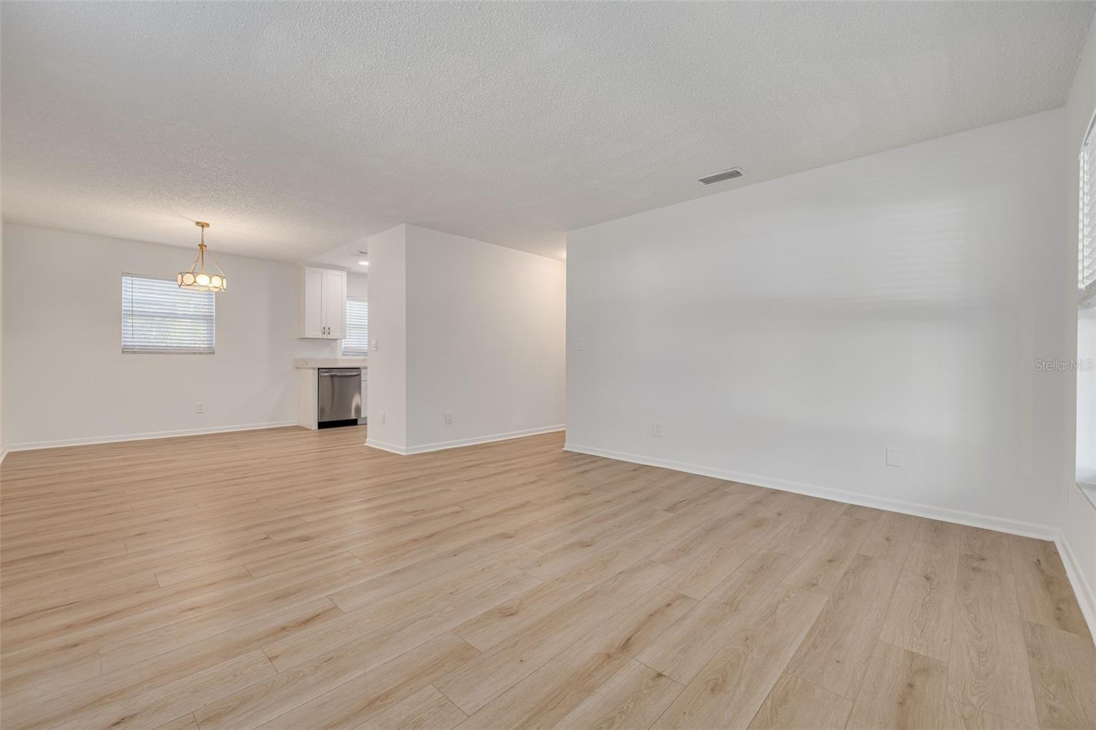 Image 9 of 21 For 544 93rd Avenue N