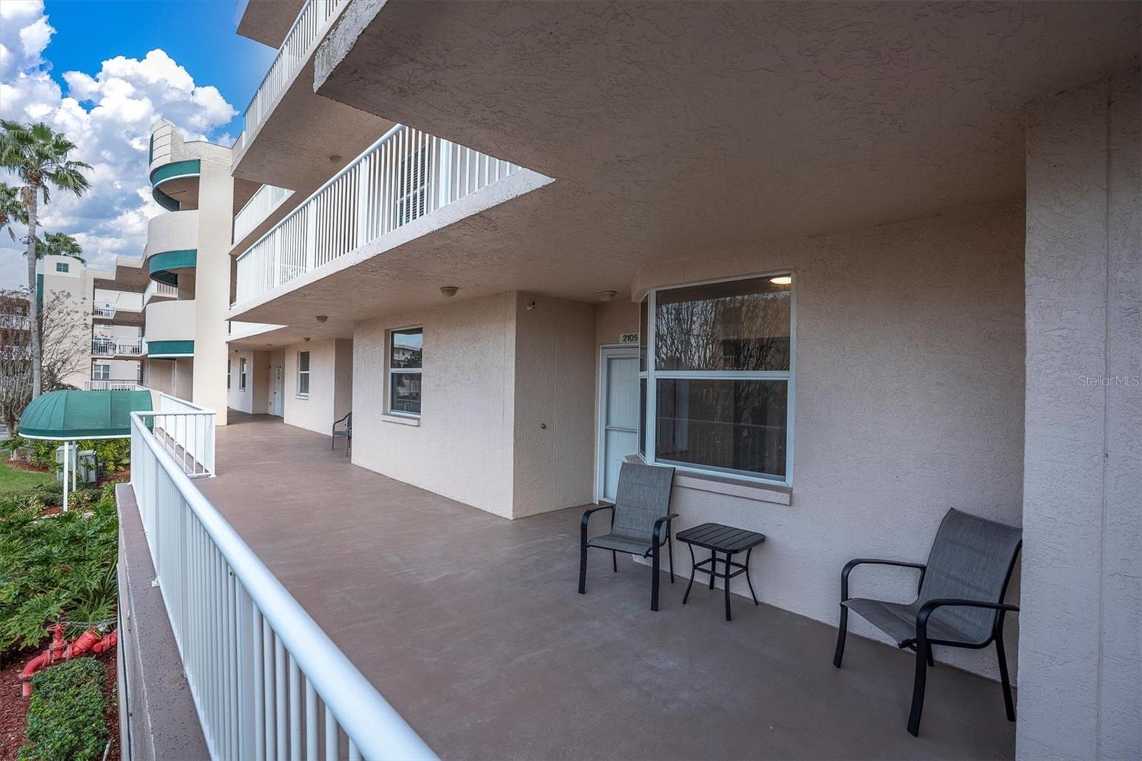 Image 28 of 41 For 6251 Shoreline Drive 2105