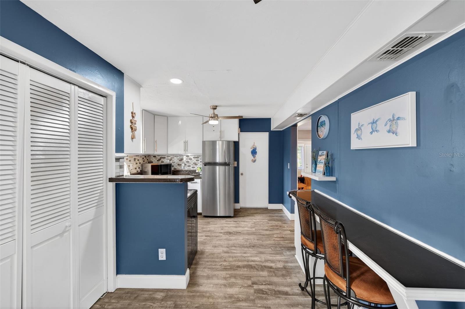 Image 28 of 63 For 1913 Ridgewood Drive