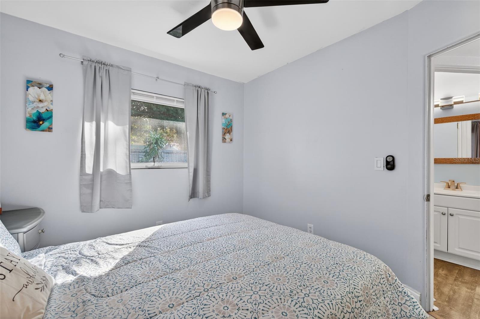 Image 40 of 63 For 1913 Ridgewood Drive