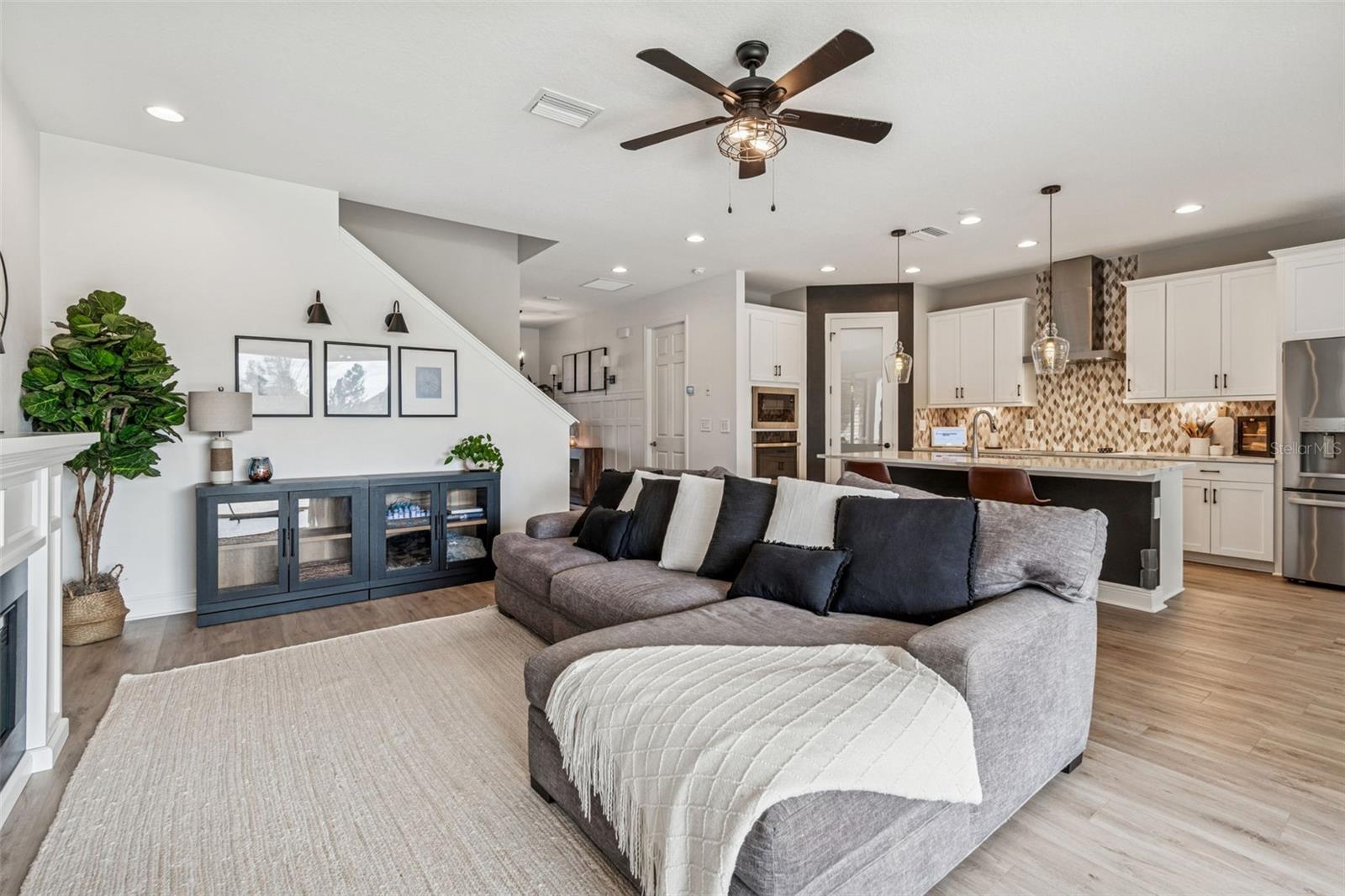 Image 13 of 84 For 17738 Everlong Drive