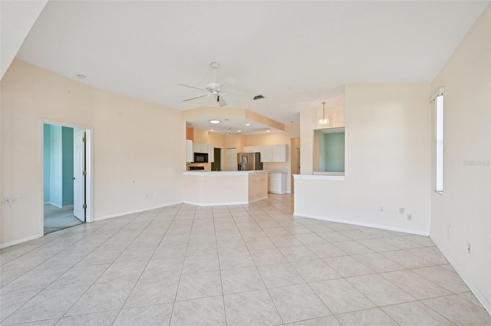 Image 7 of 62 For 1221 Radison Avenue 47