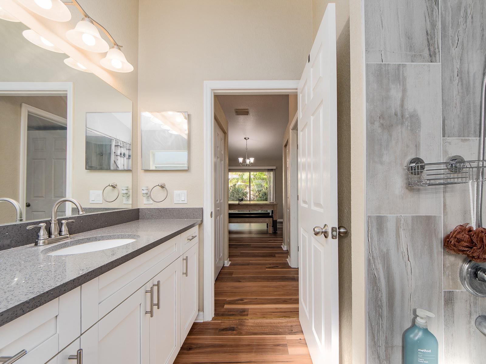 Image 18 of 34 For 15838 49th St N