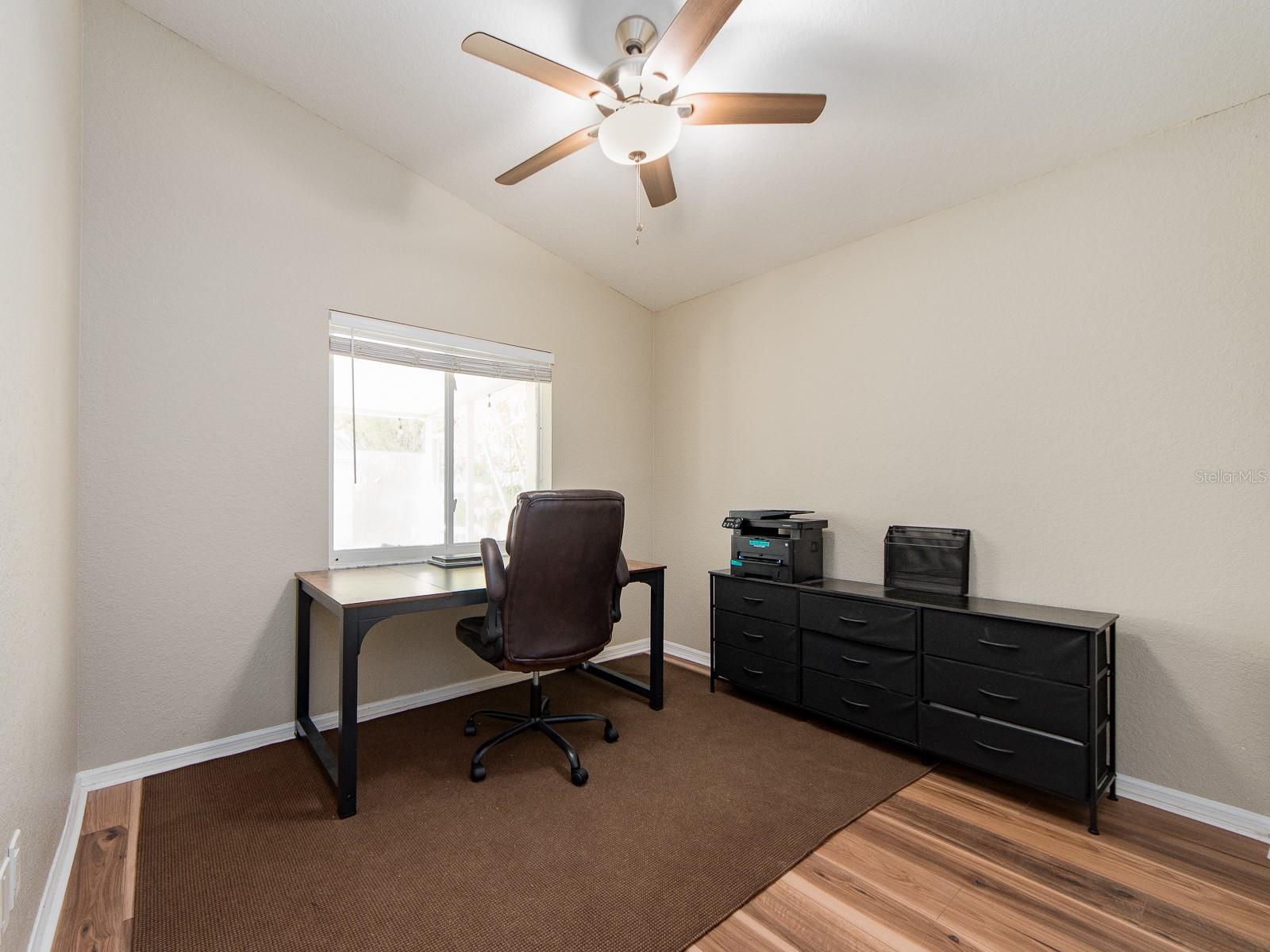 Image 20 of 34 For 15838 49th St N