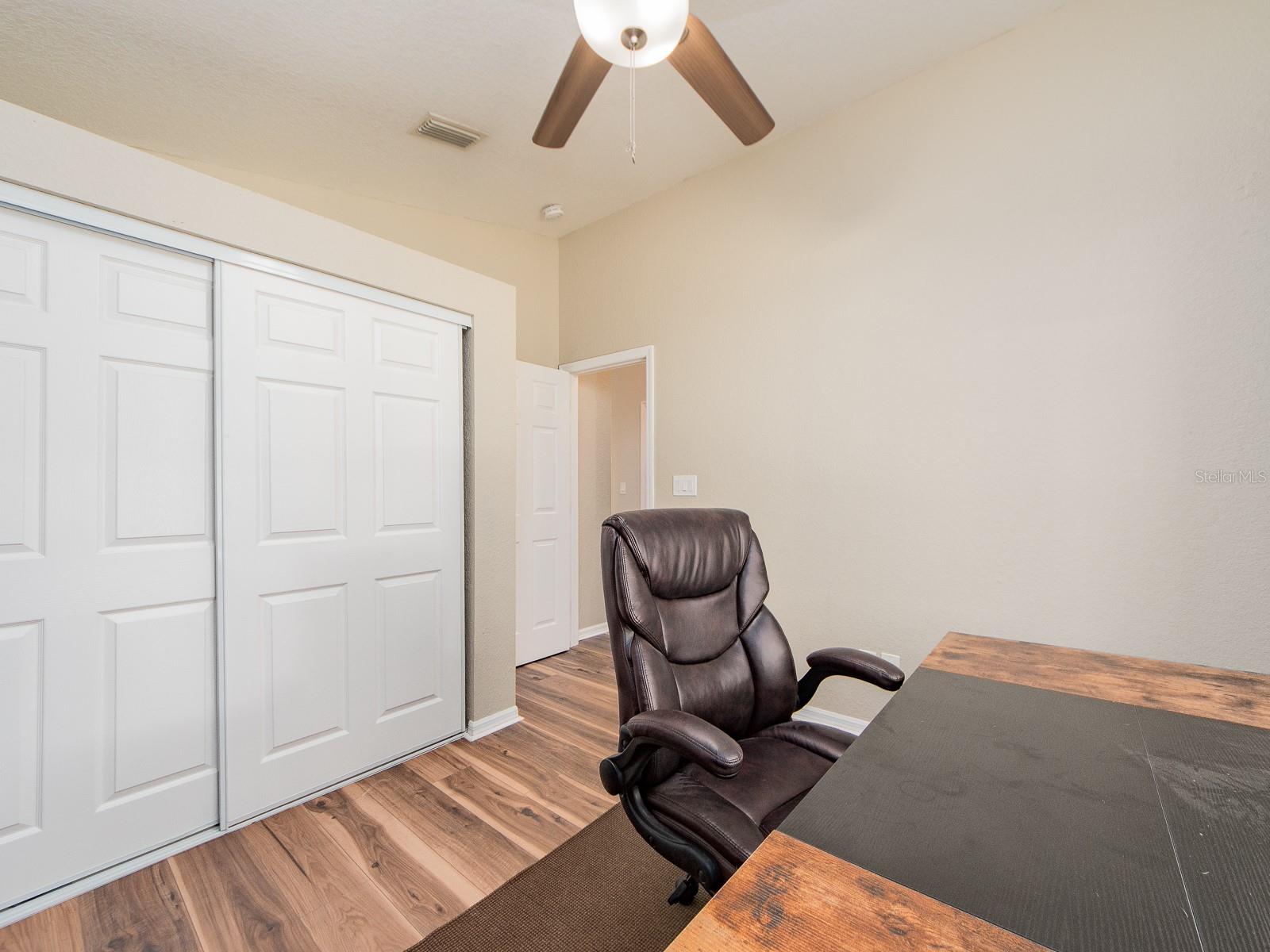 Image 21 of 34 For 15838 49th St N