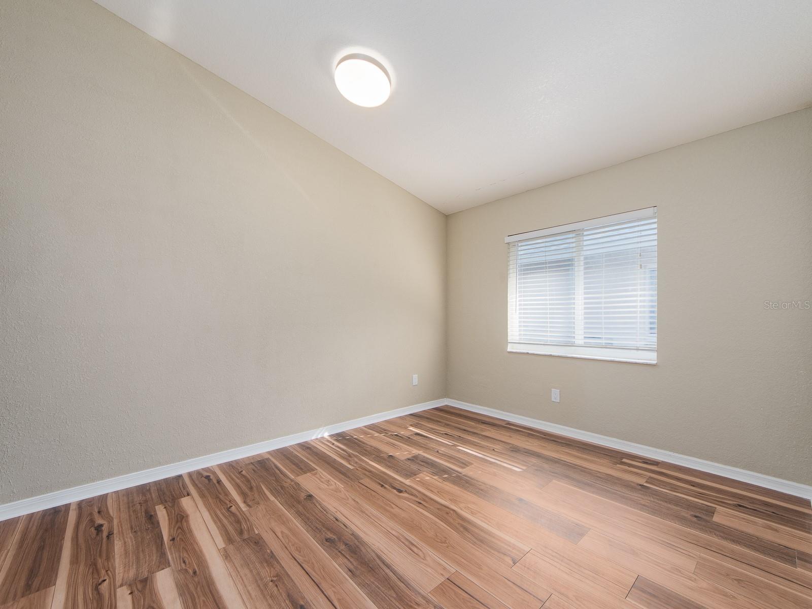 Image 22 of 34 For 15838 49th St N