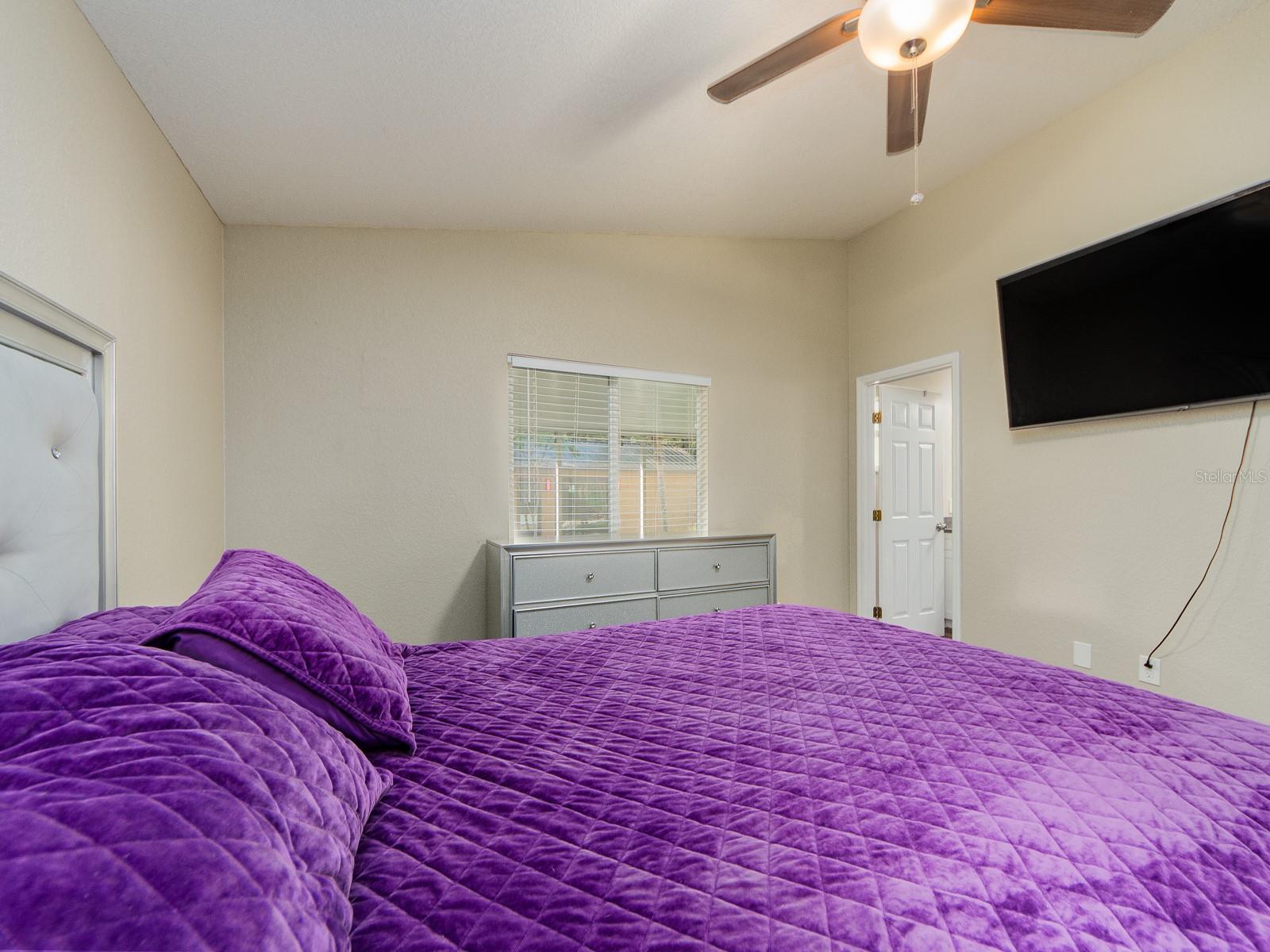 Image 25 of 34 For 15838 49th St N