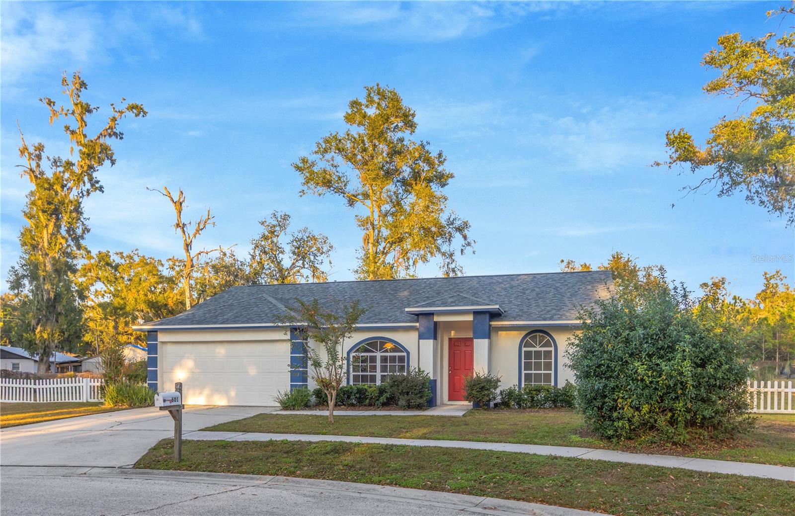 Details for 601 Parsons Reserve Court, SEFFNER, FL 33584