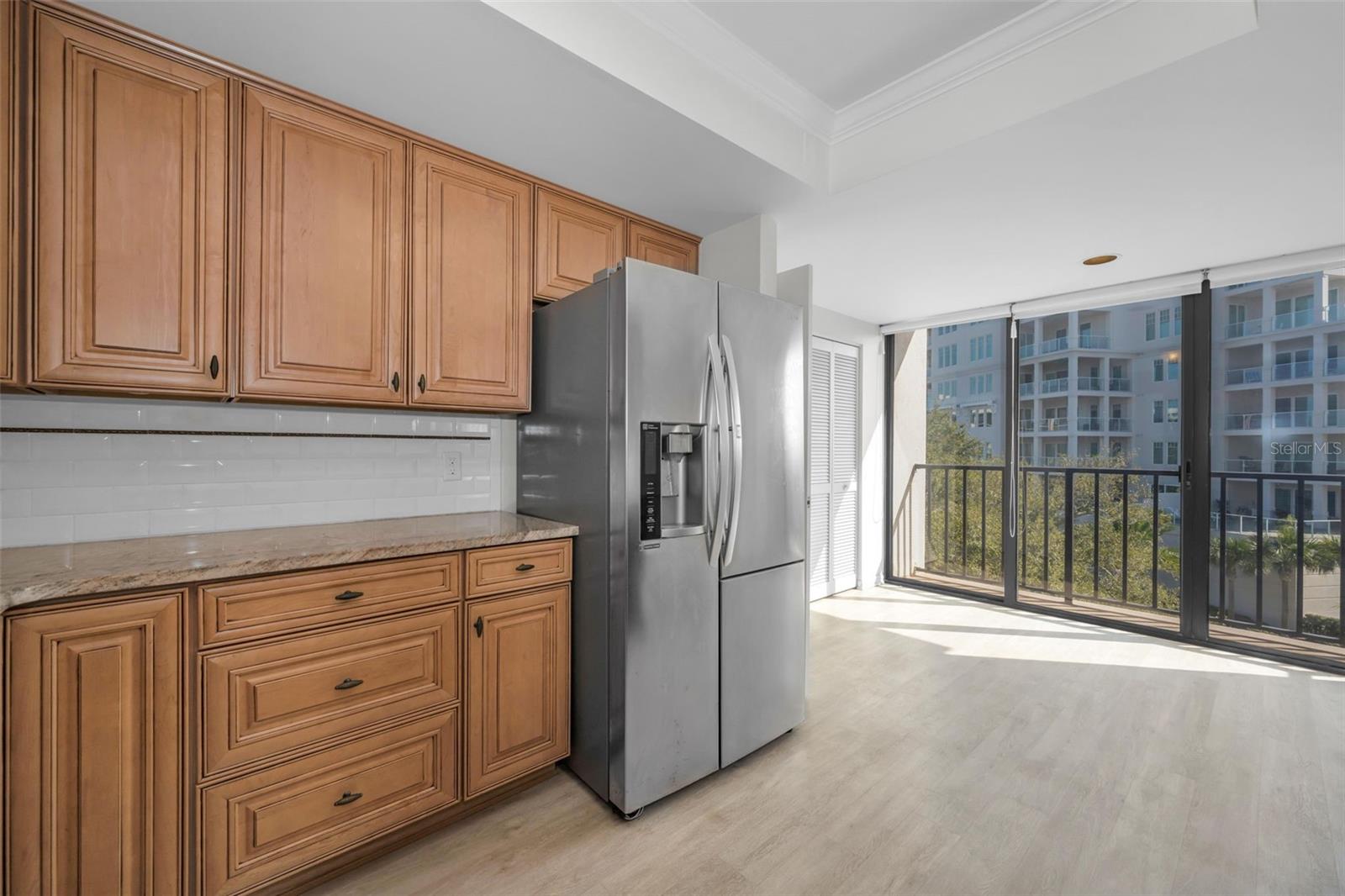 Image 14 of 57 For 150 Belleview Boulevard 503