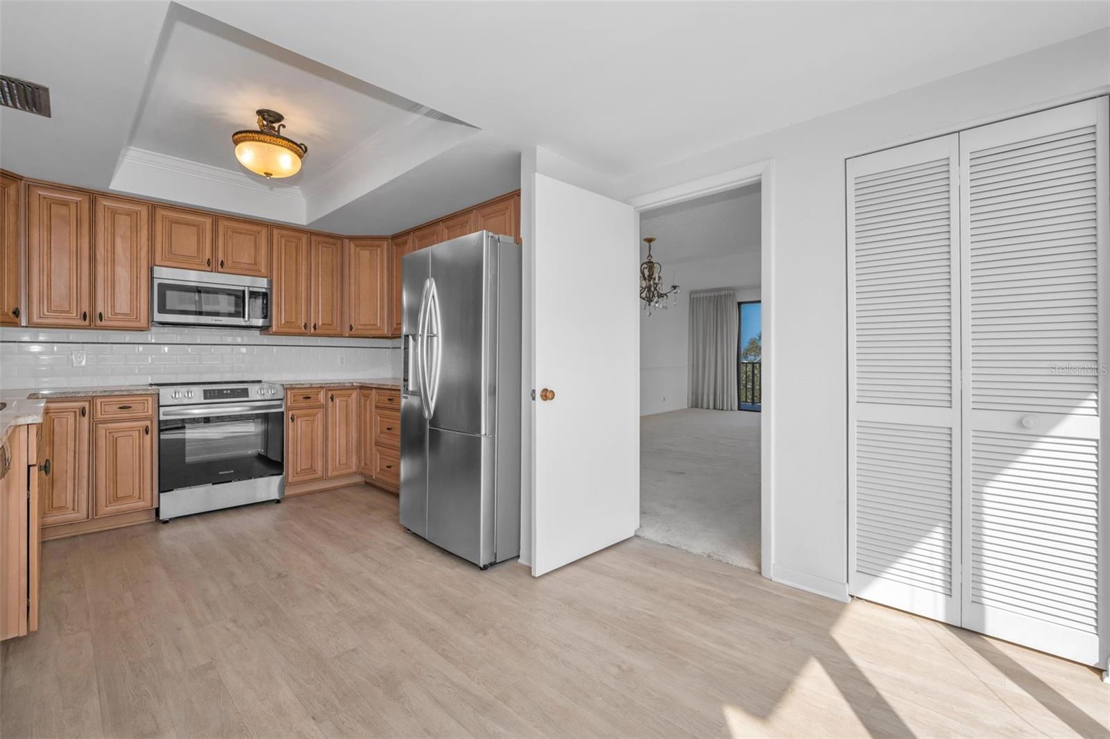 Image 15 of 57 For 150 Belleview Boulevard 503