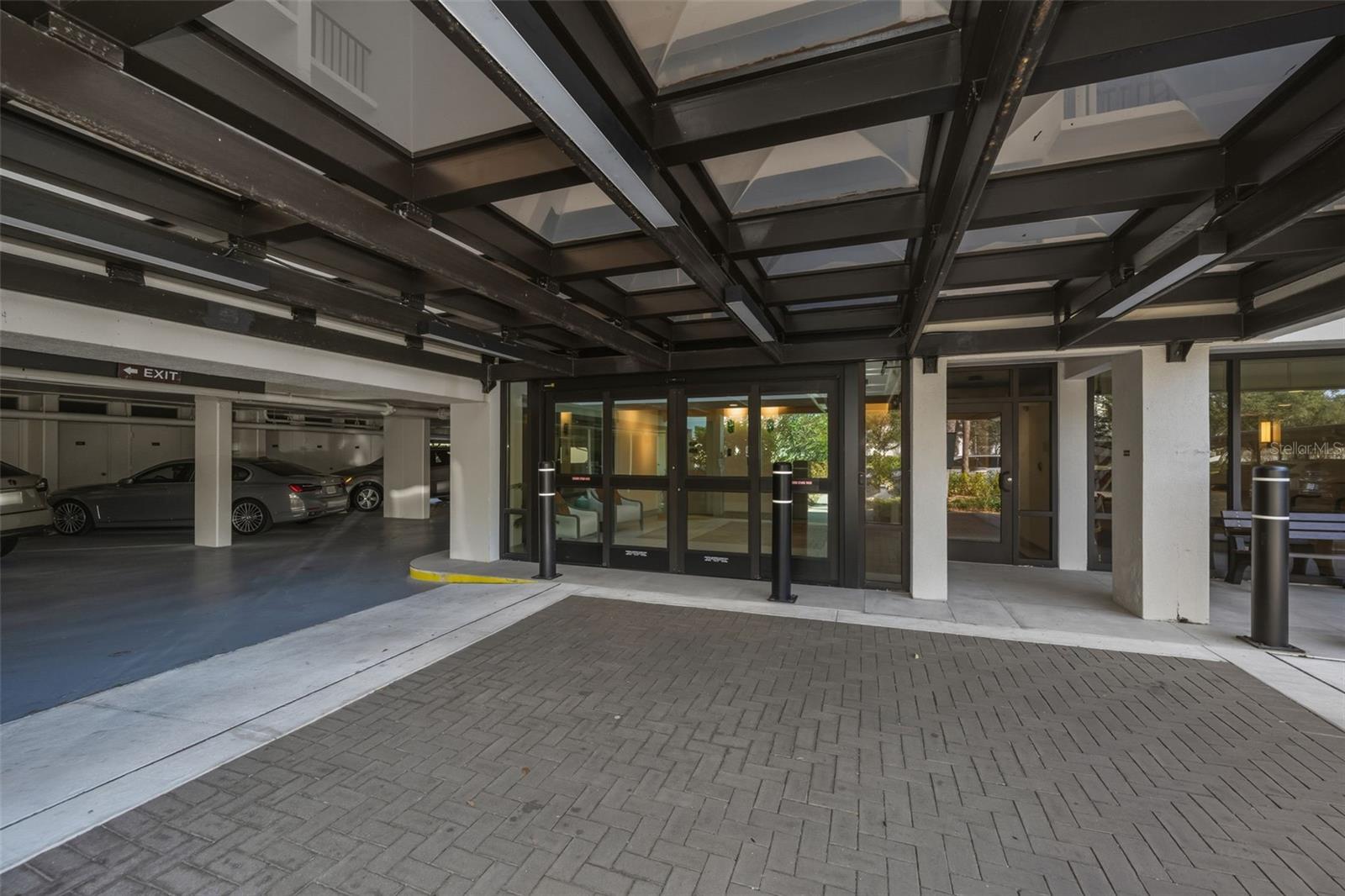 Image 49 of 57 For 150 Belleview Boulevard 503