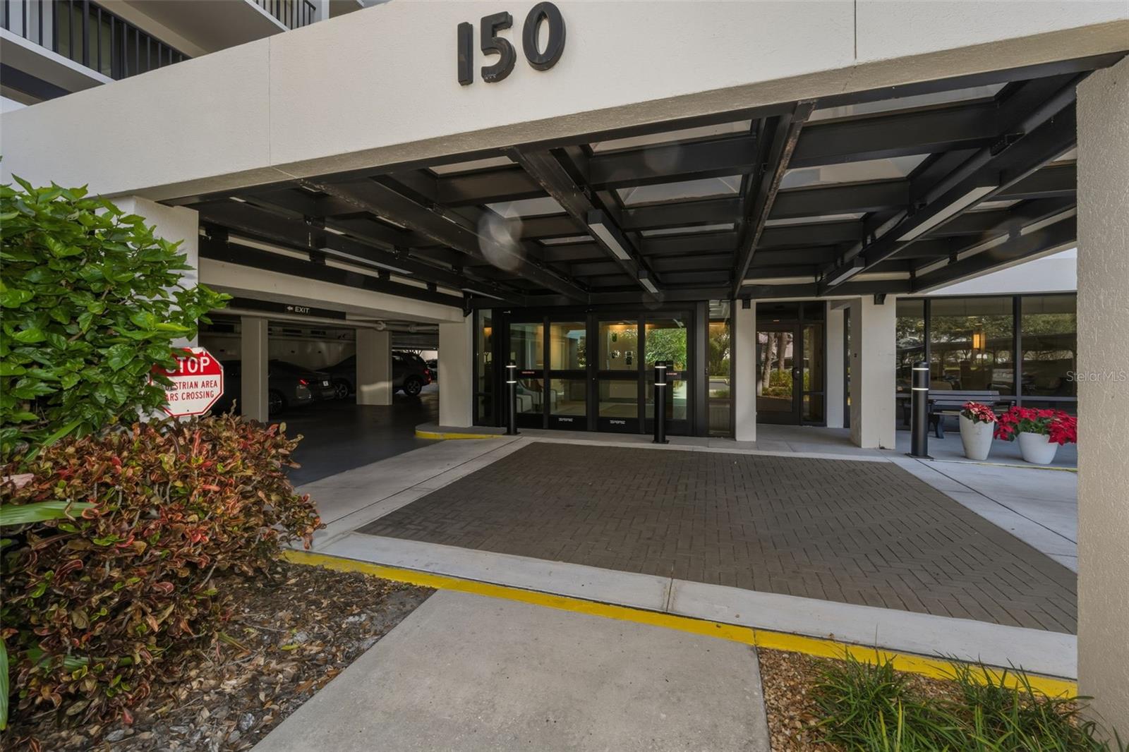 Image 50 of 57 For 150 Belleview Boulevard 503