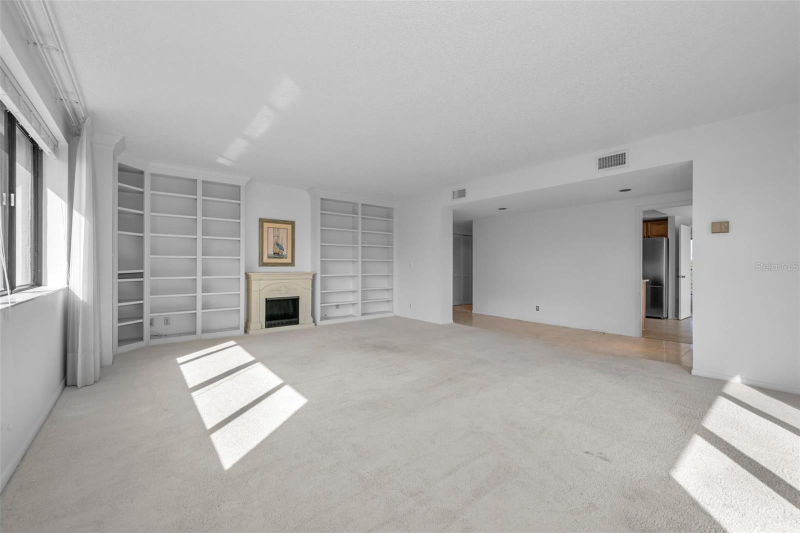 Image 8 of 57 For 150 Belleview Boulevard 503