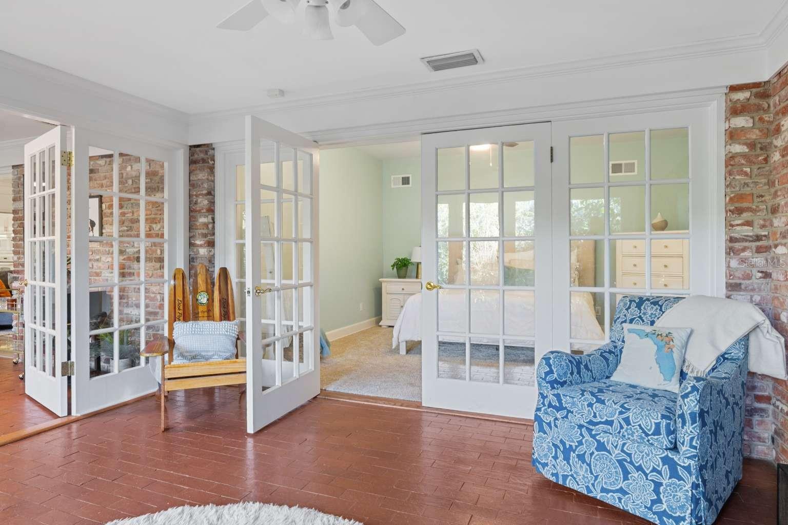 Image 17 of 34 For 5 Peachtree Lane Se