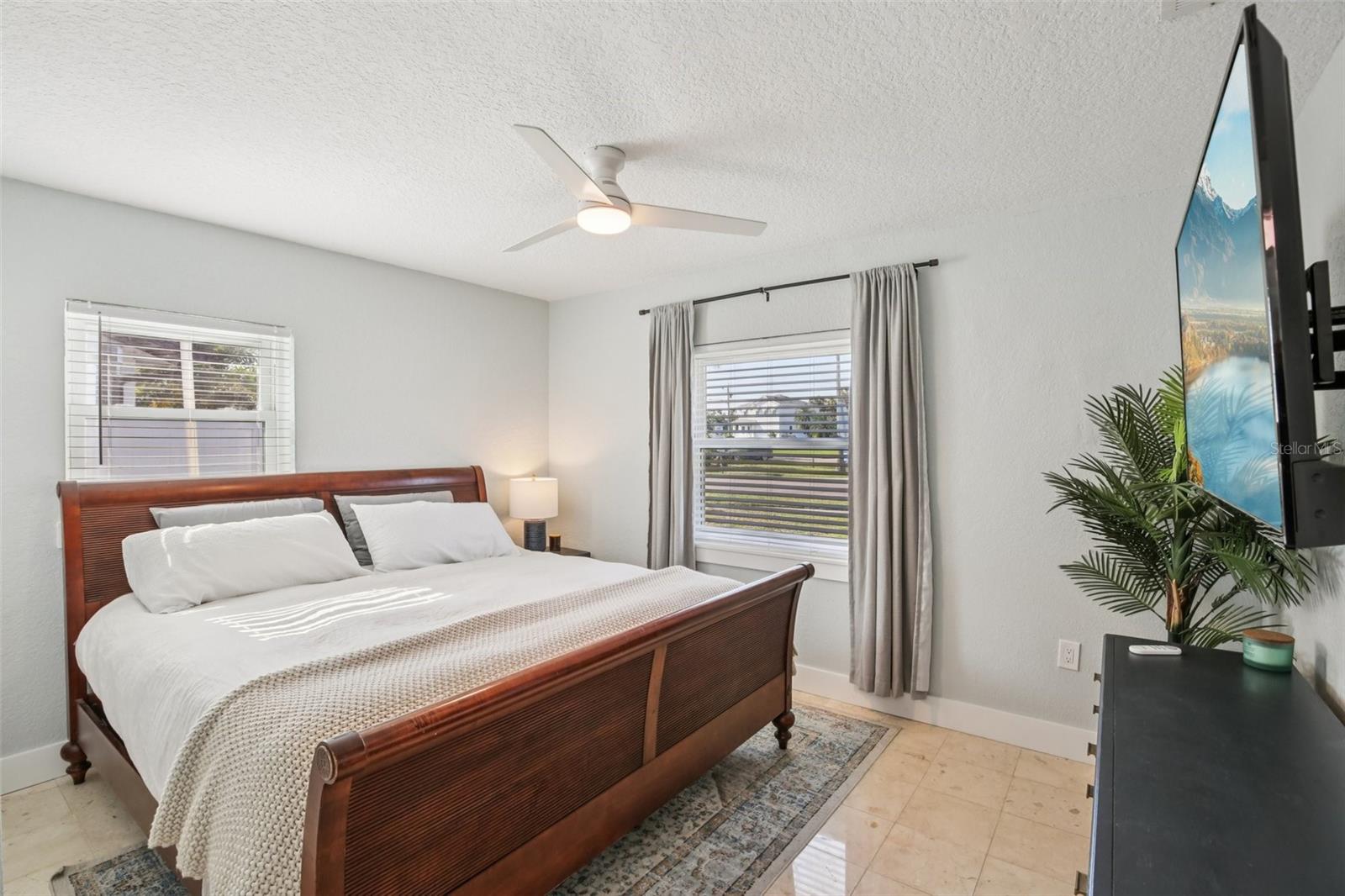 Image 15 of 54 For 5467 Bayou Grande Boulevard Ne