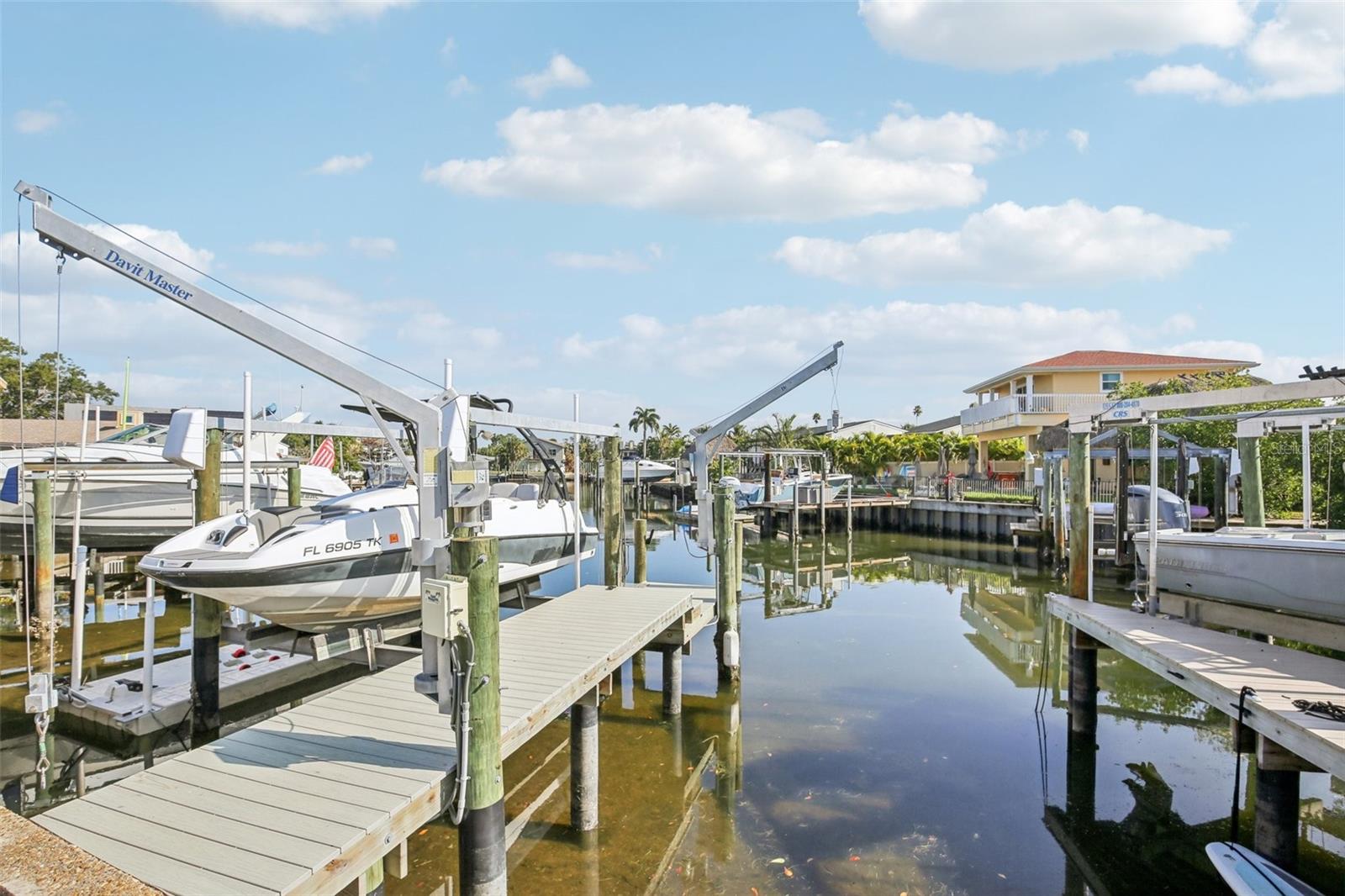 Image 34 of 54 For 5467 Bayou Grande Boulevard Ne