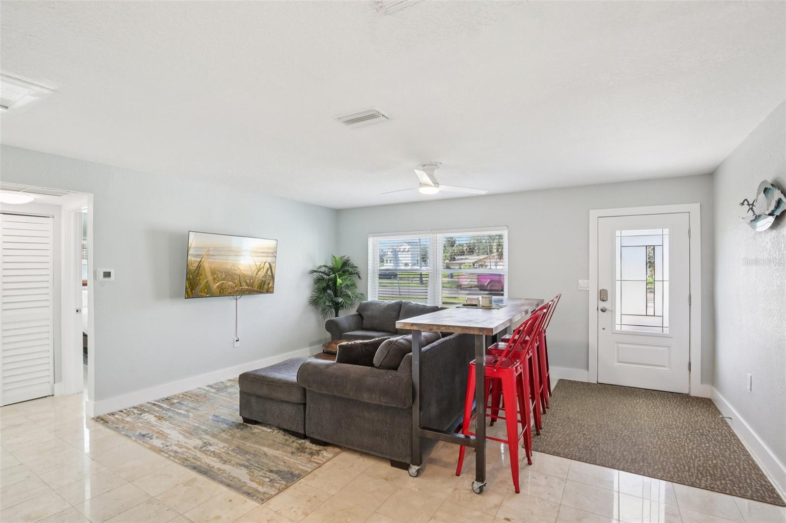 Image 4 of 54 For 5467 Bayou Grande Boulevard Ne