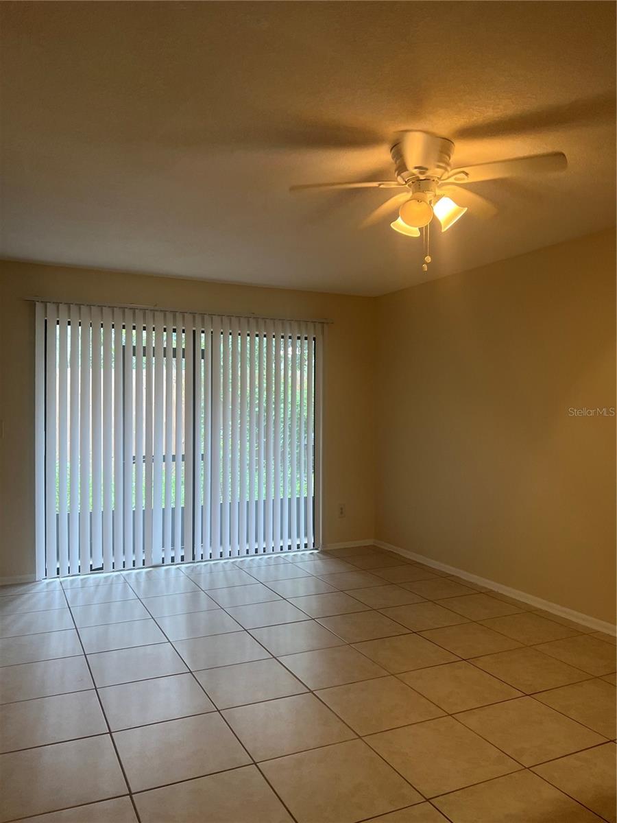 Image 12 of 19 For 1428 Highland Ridge Circle