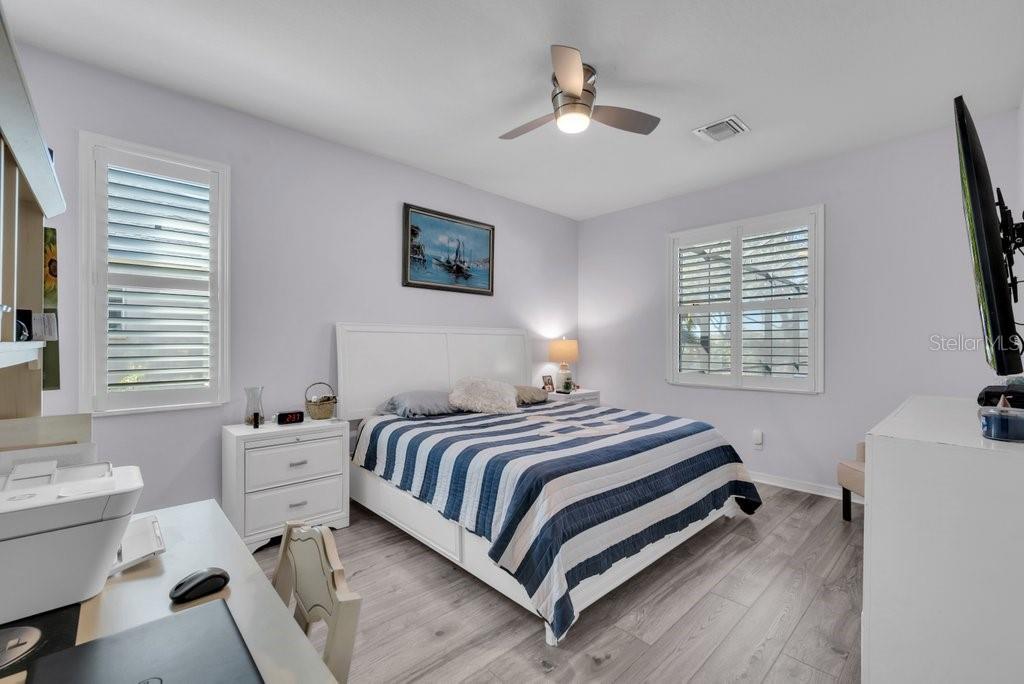 Image 14 of 35 For 12847 24th Street Circle E