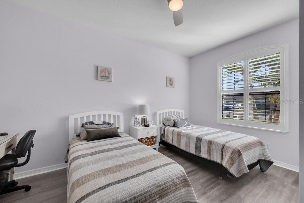 Image 18 of 35 For 12847 24th Street Circle E