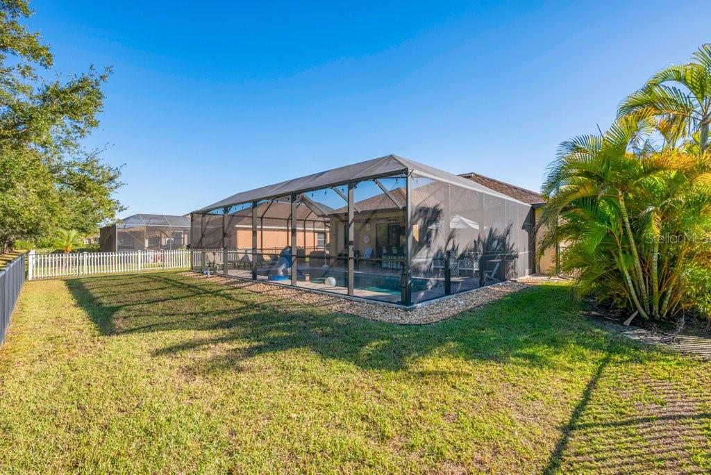 Image 28 of 35 For 12847 24th Street Circle E