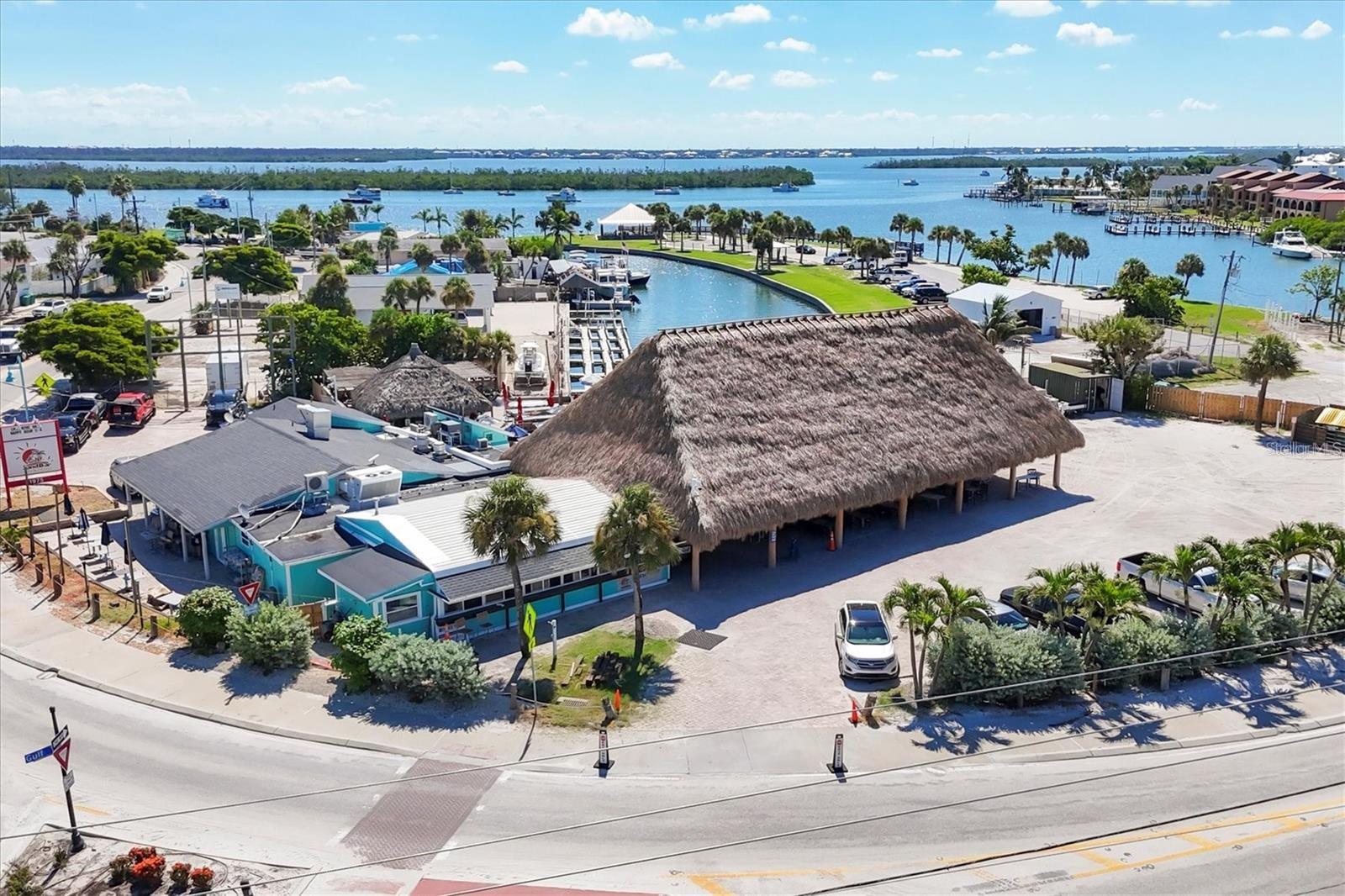 Image 43 of 45 For 209 Persimmon Street 209