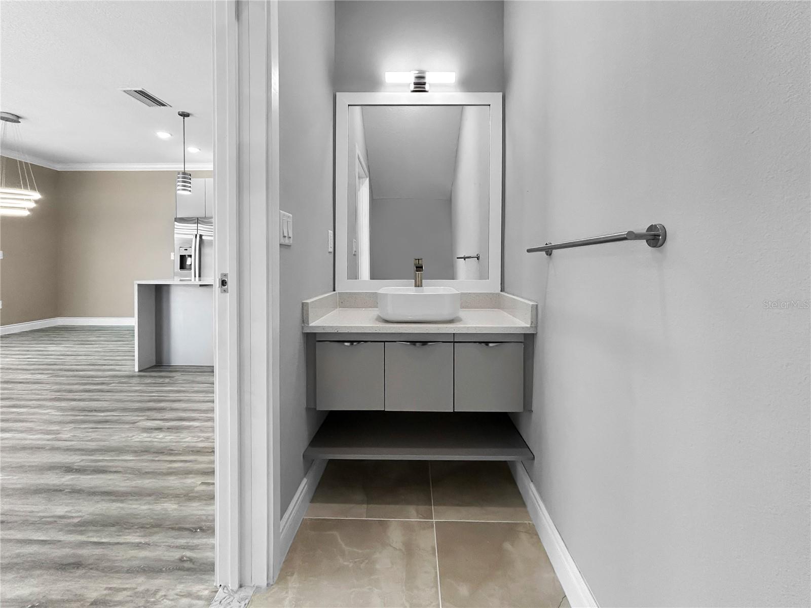 Image 12 of 35 For 1806 Brentwood Court