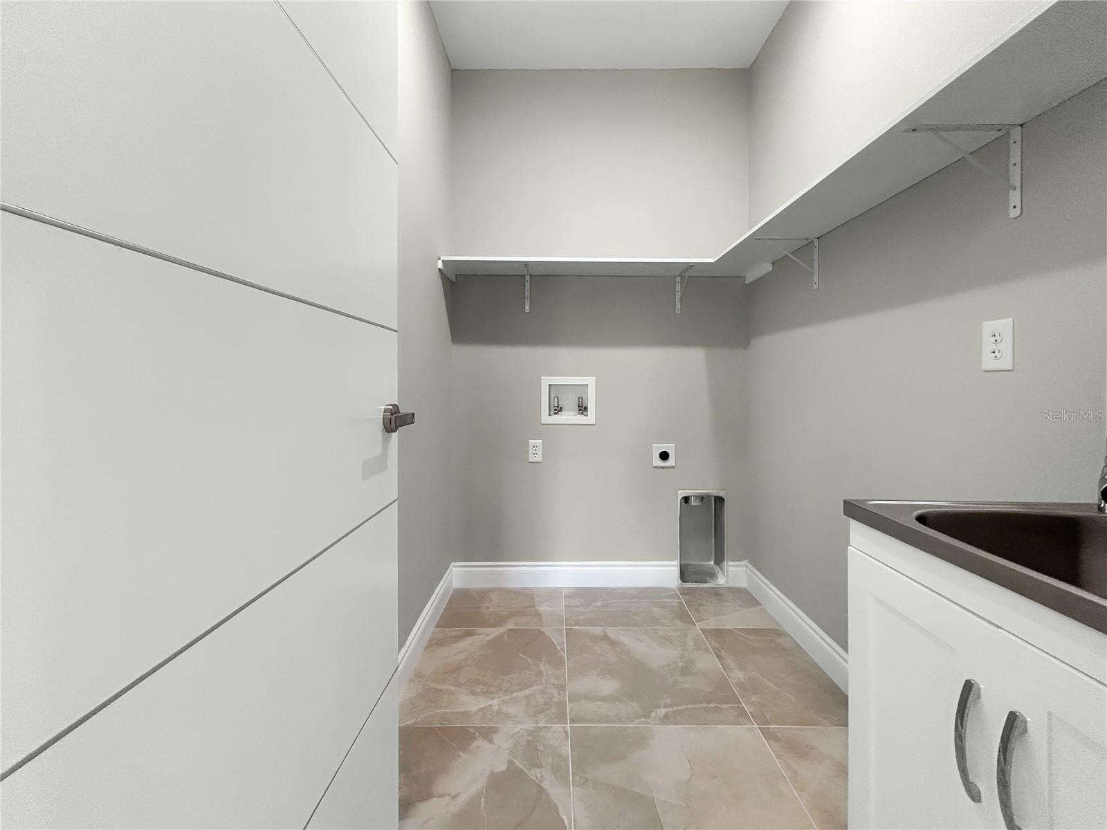 Image 18 of 35 For 1806 Brentwood Court