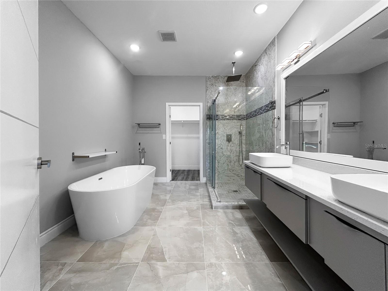 Image 31 of 35 For 1806 Brentwood Court